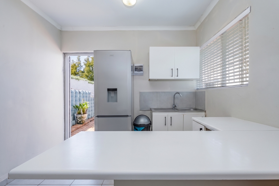 4 Bedroom Property for Sale in Briza Western Cape